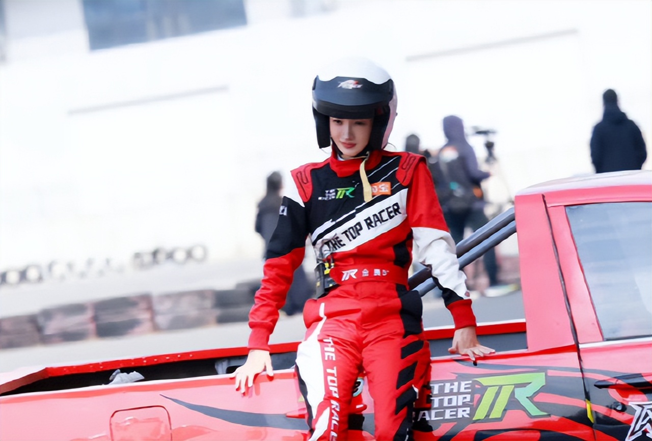 當紅女星「被爆料肇事逃逸」！出事後「竟叫助理頂罪」監視器全都錄...