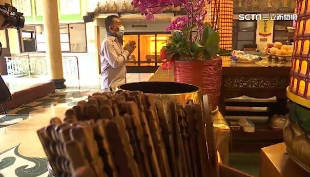 2026首支國運籤!高雄五甲關帝廟「午看造福照財神」 運勢曝光「他曝神明警告了」