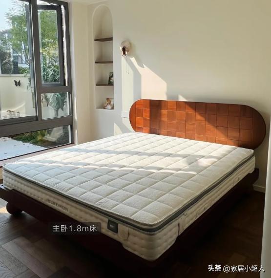 越來越多人房間「不放雙人床」!學學「最新流行做法」省空間又高級