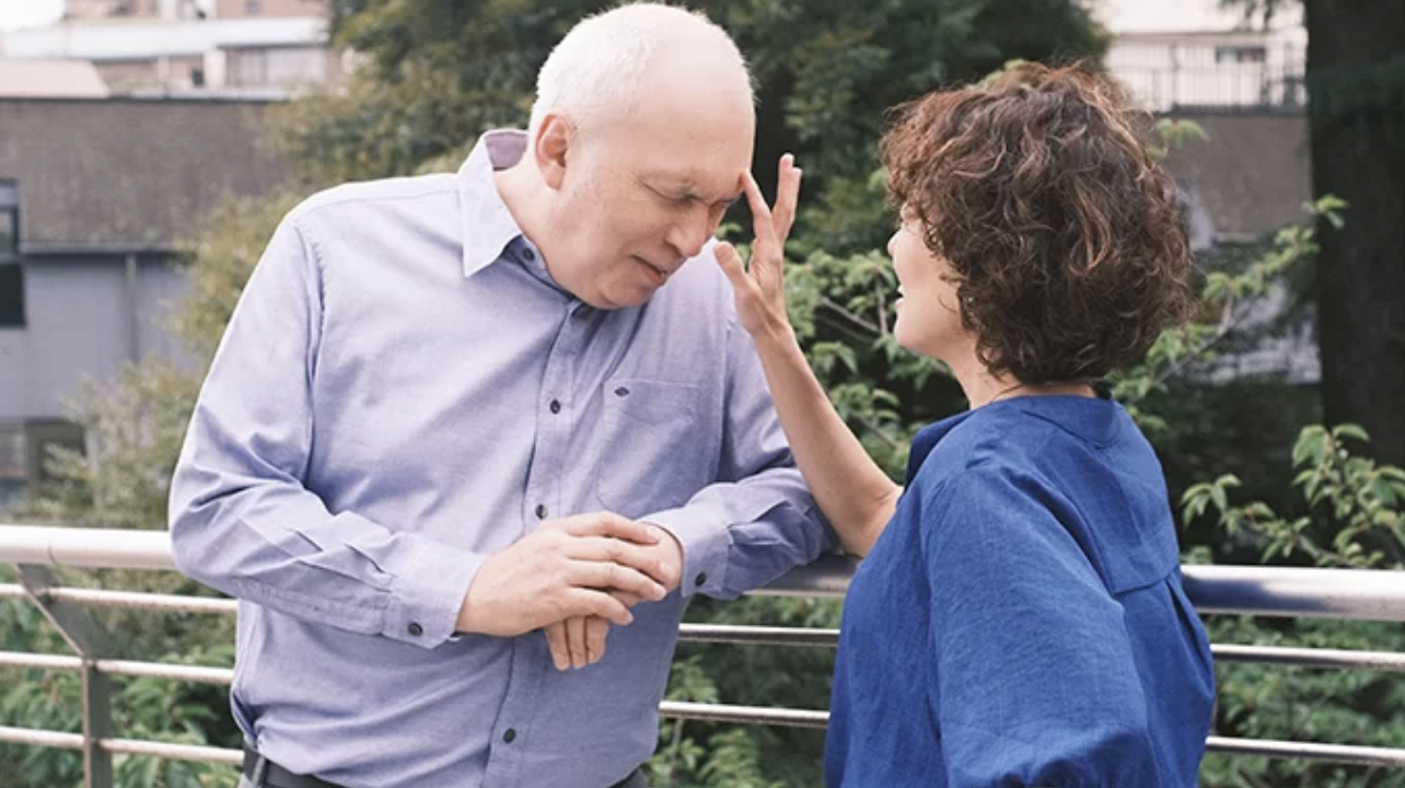 快訊/63歲大咖男星「食道癌驟逝」! 明星妻悲發訃聞:「心痛到快撕裂...」