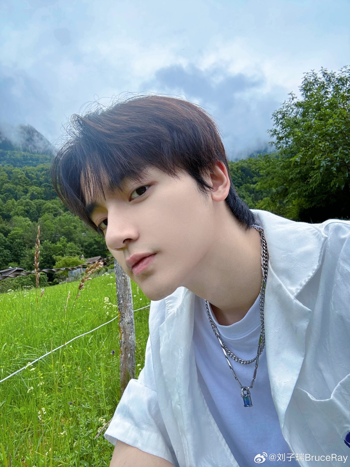 才剛結婚！知名男星「突震撼退出演藝圈」 