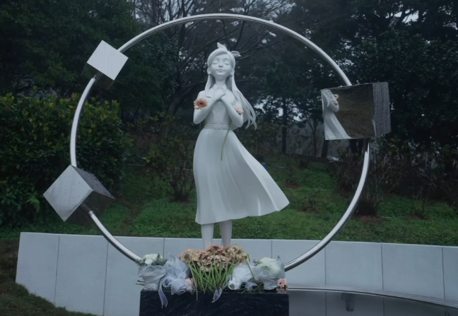 痛到停工1年!小S親主持大S雕像揭幕 淚揭「大S最後時光」讓她終於釋懷:很感謝我姊夫