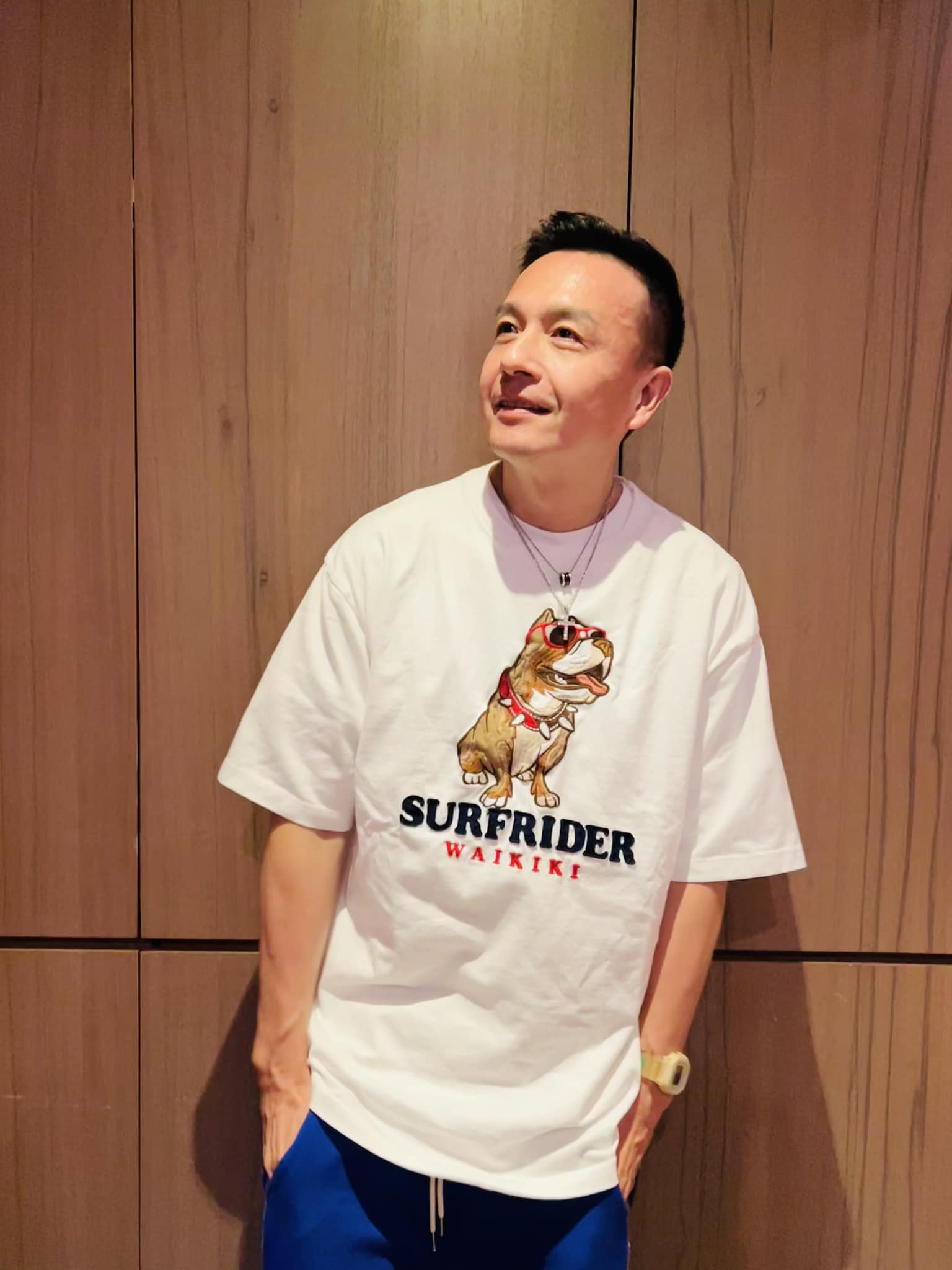 原本想進一步交往！小鐘曖昧對象開口「月給8萬才交往」　他笑笑殺價「兩人後續發展」讓人傻了