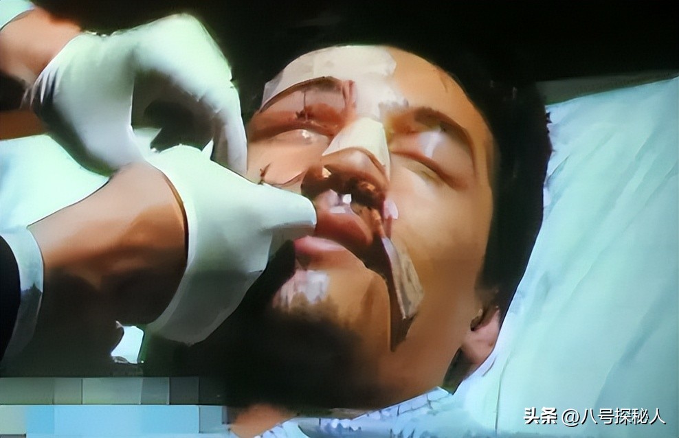 她為護自己而死！43歲男星承諾「贍養女方父母」　20年後成為人夫「下秒舉動太催淚」：沒忘記祂...