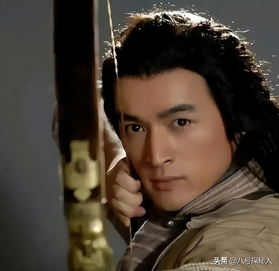 她為護自己而死！43歲男星承諾「贍養女方父母」　20年後成為人夫「下秒舉動太催淚」：沒忘記祂...