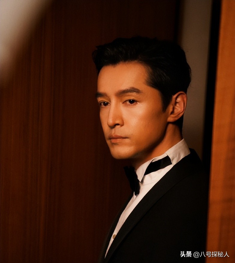 她為護自己而死！43歲男星承諾「贍養女方父母」　20年後成為人夫「下秒舉動太催淚」：沒忘記祂...