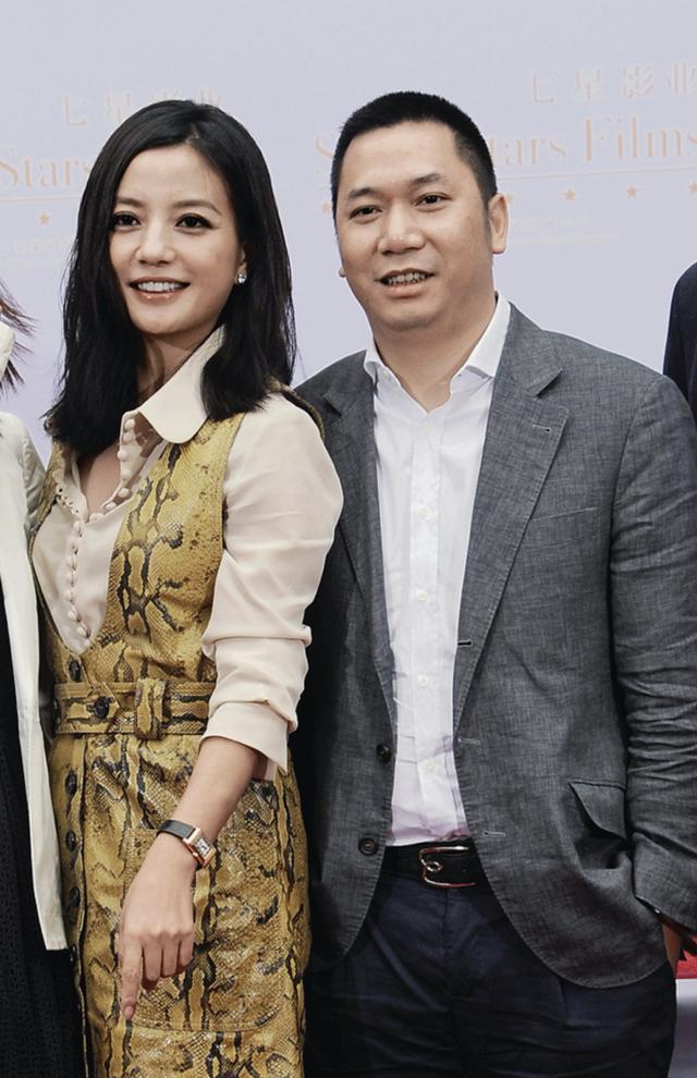 豪門婚破局內幕！49歲天后前夫「被爆出軌女兒老師」　國外藏私生子「還逼她凈身出戶」