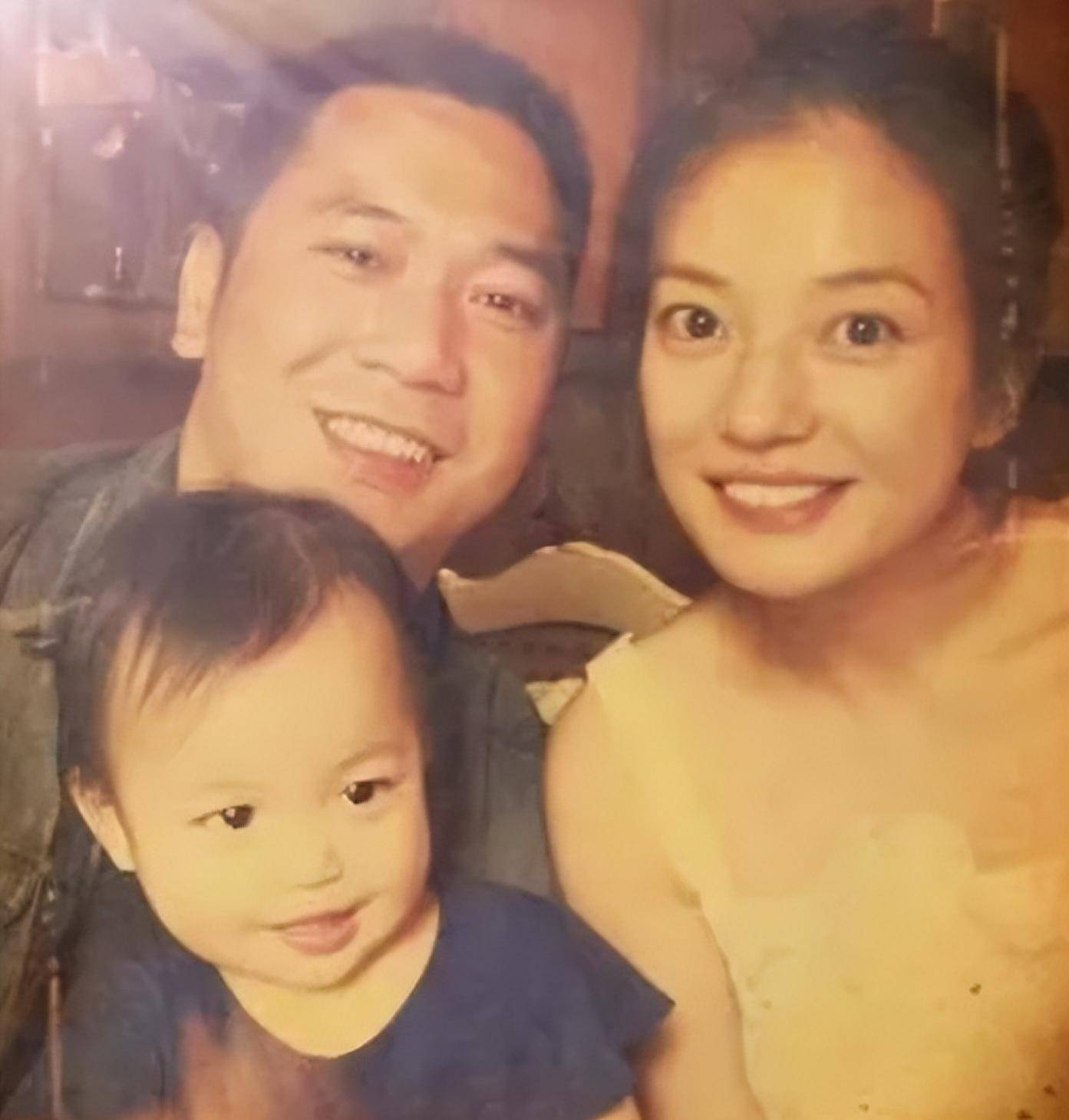 豪門婚破局內幕！49歲天后前夫「被爆出軌女兒老師」　國外藏私生子「還逼她凈身出戶」