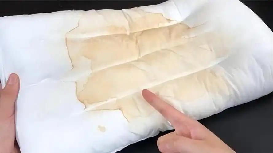 根本像在房間放毒！被子「用超過這個時間」就該丟掉了