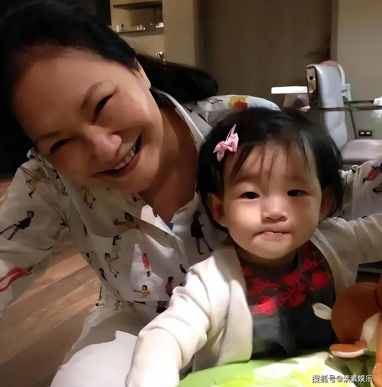 逝世滿一年！大S雕像儀式「卻不見親生兒女」引熱議　直到玥兒「低調露面照曝光」網淚：她一直記得...