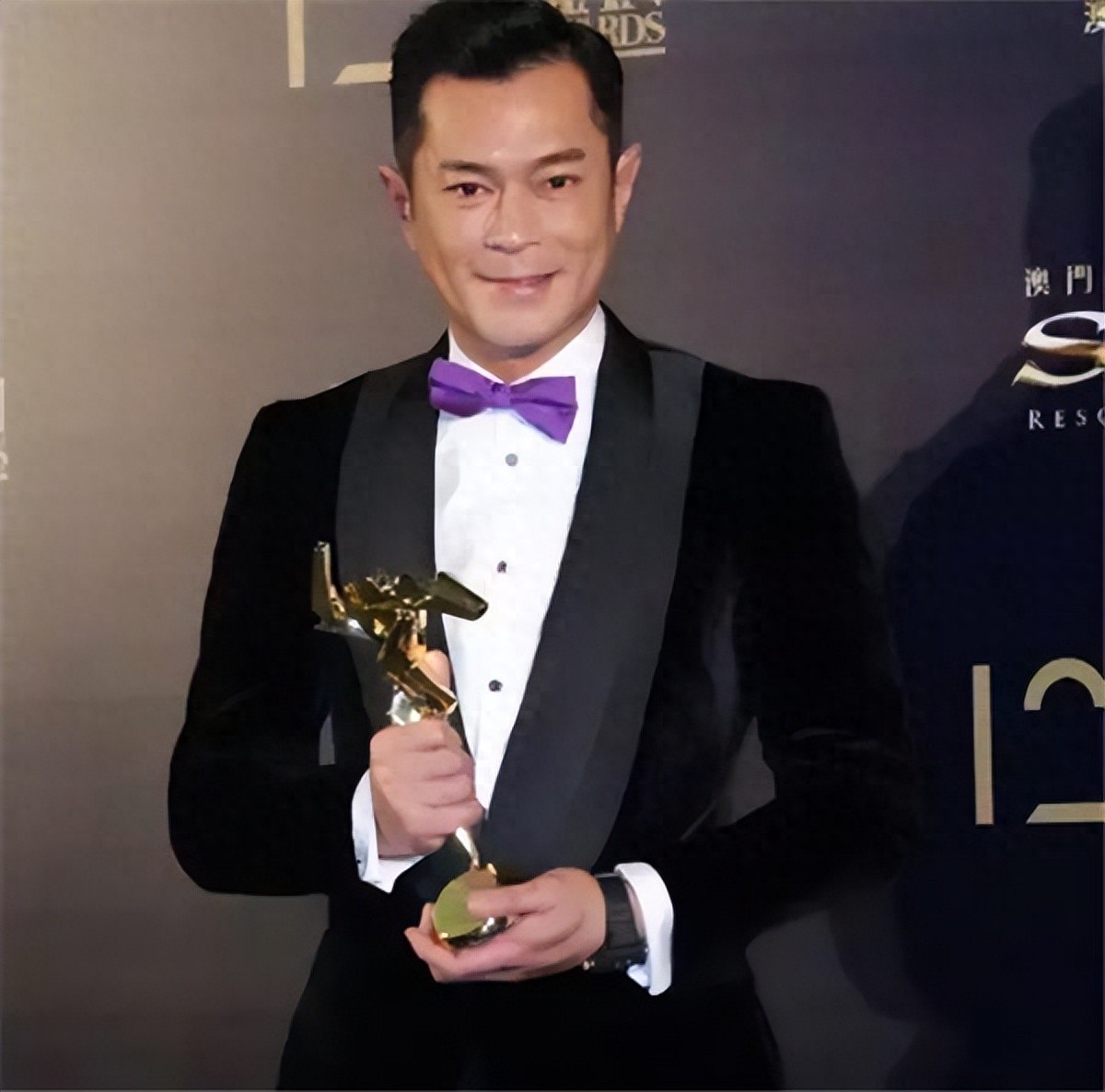 當年風靡萬千少女！55歲古天樂「至今卻不婚不育」 和9旬爸媽住「網看近況卻讚爆」：人生贏家