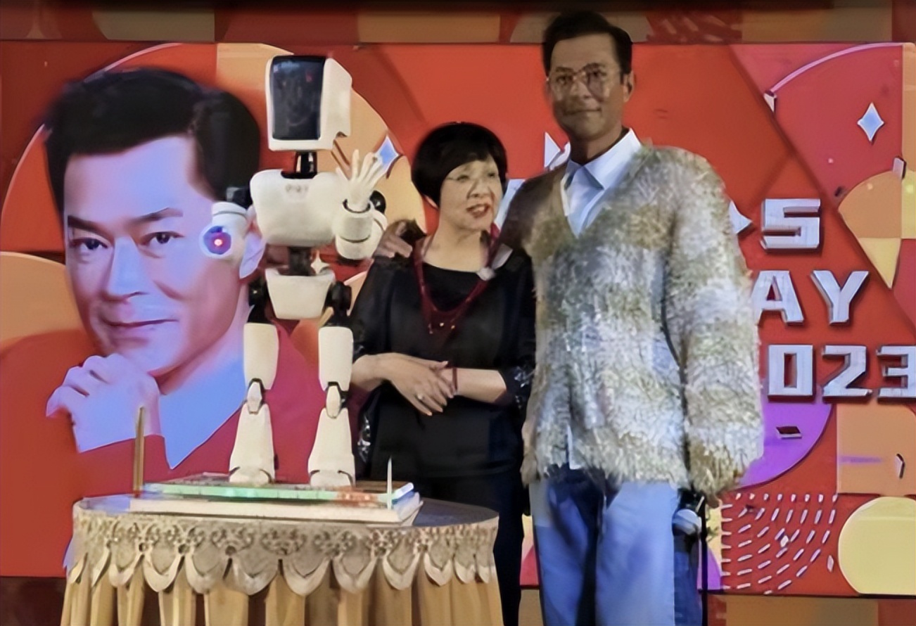 當年風靡萬千少女！55歲古天樂「至今卻不婚不育」 和9旬爸媽住「網看近況卻讚爆」：人生贏家