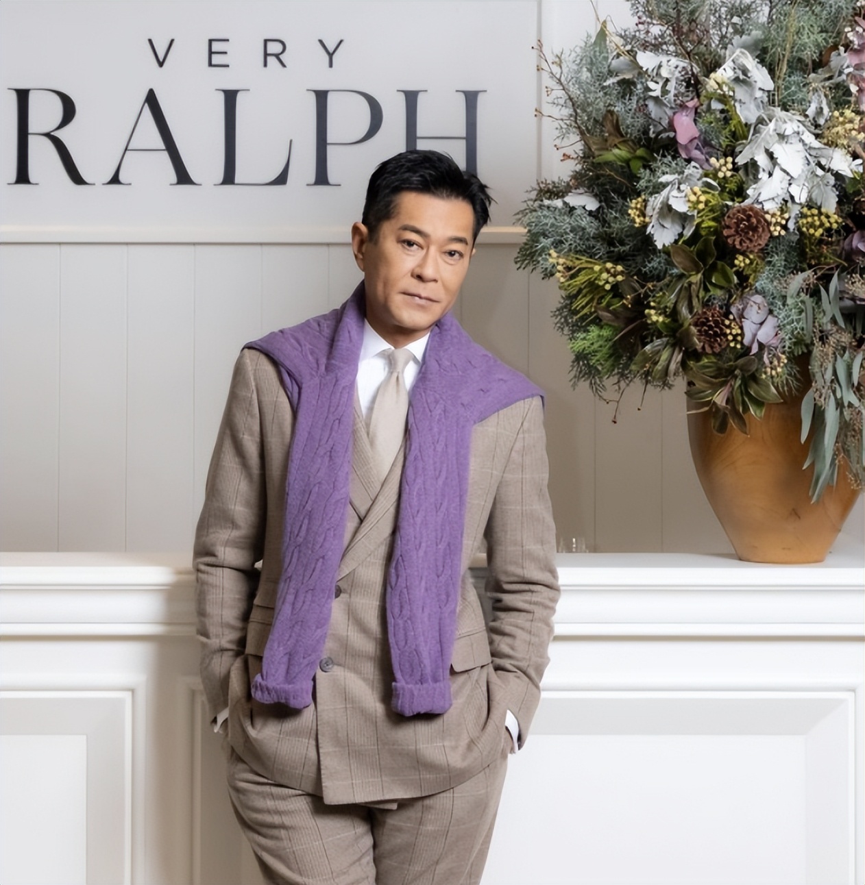 當年風靡萬千少女！55歲古天樂「至今卻不婚不育」 和9旬爸媽住「網看近況卻讚爆」：人生贏家