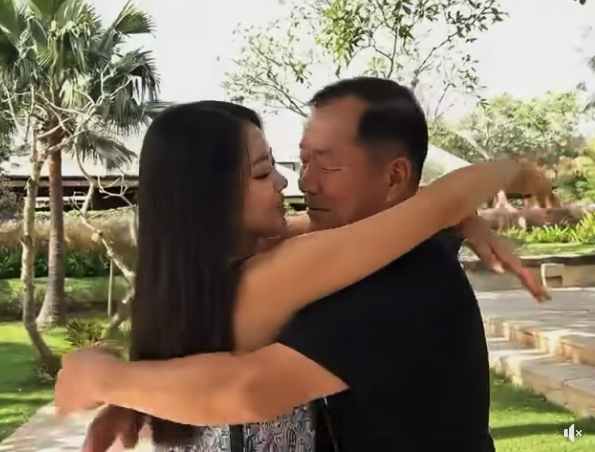 5年前目睹女兒輕生！郭主義突淚曝「大女兒回我身邊了」　公開「超珍貴畫面」網全看哭：多深的愛