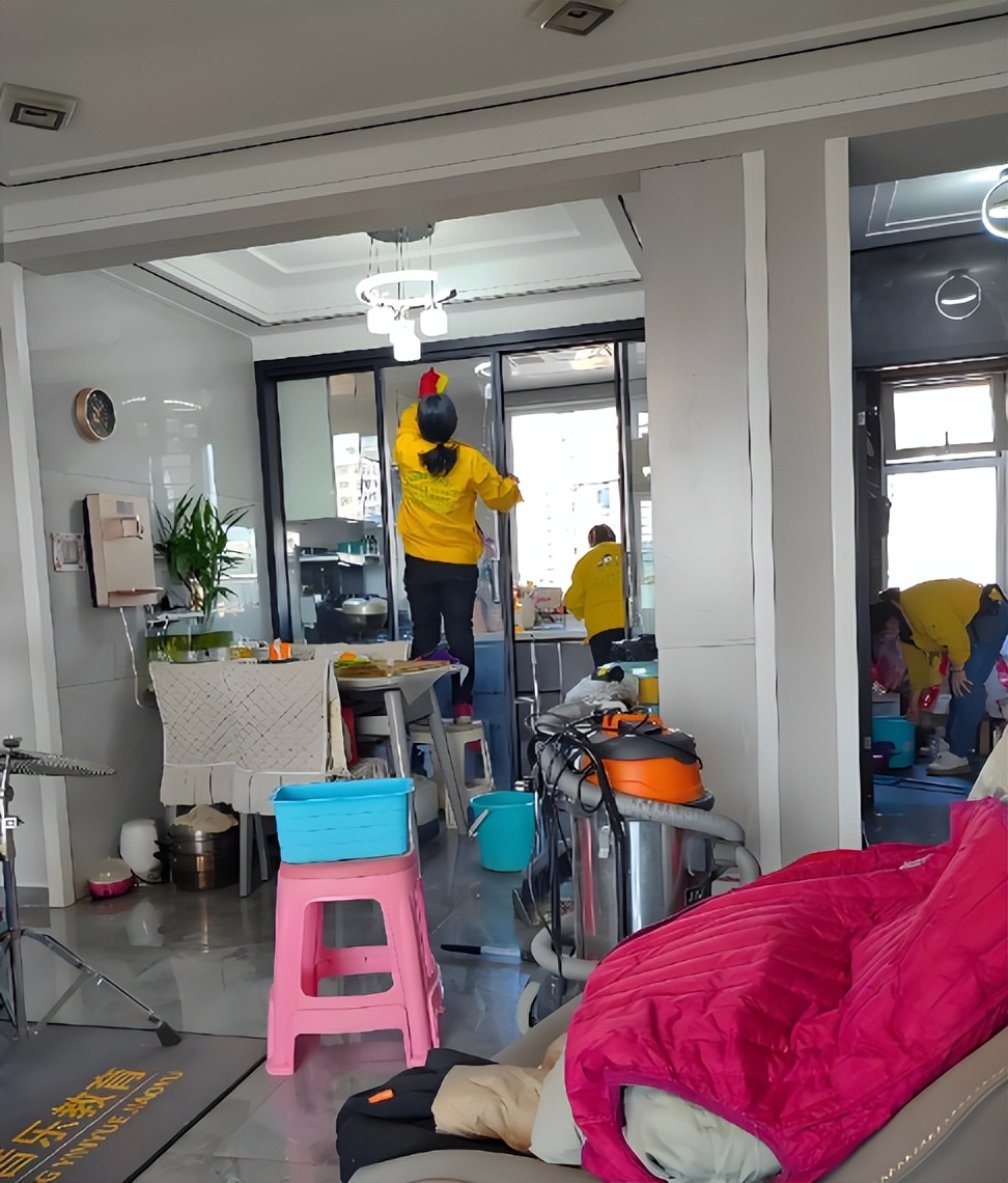 過年大掃除!6種舊東西「再窮也要斷捨離」:馬年好運又順遂