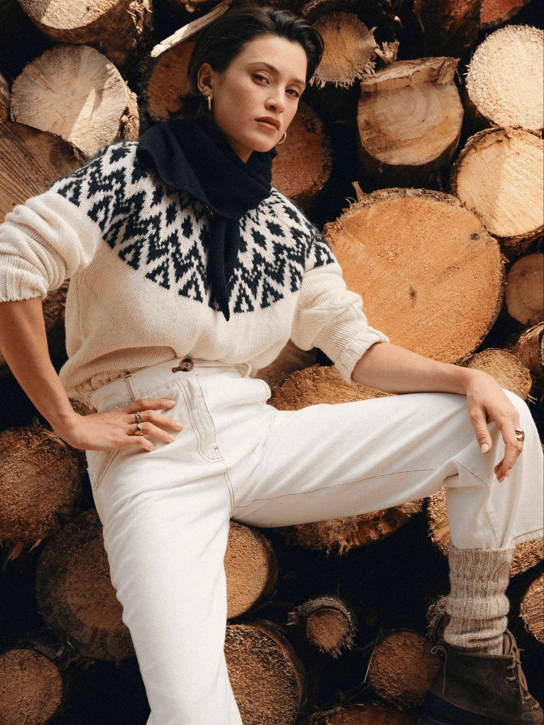 2026買新衣必看！今年冬天「最流行5款毛衣」　保暖卻不顯胖「搭配對了年輕氣色好」❤️