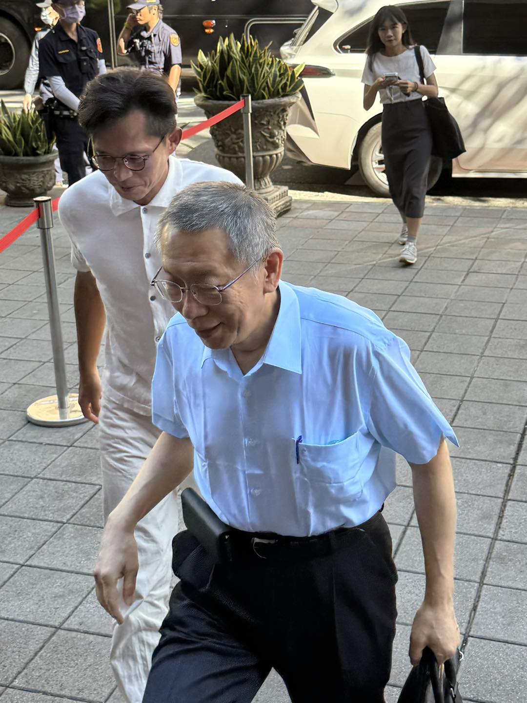 60年一遇赤馬紅羊劫！知名命理師警告「2生肖馬年超衰」：做1事才能轉運