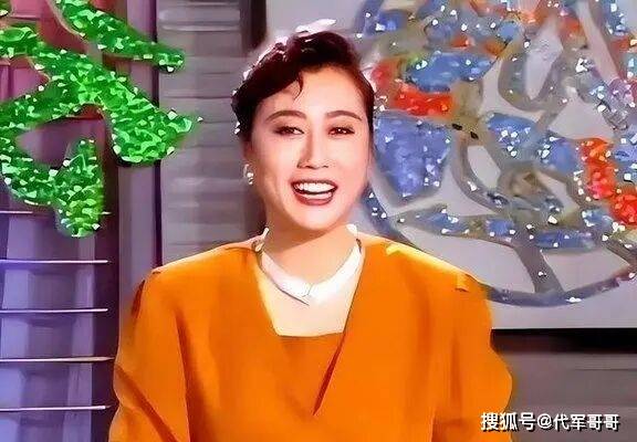 當紅時突然消失！資深女星「被傳得罪大人物」遭封殺　如今70歲「再現身滿頭白髮」令人唏噓