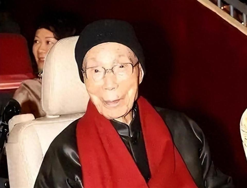 捧紅周潤發、劉德華！演藝圈大咖身亡「留下960億遺產」　4子女放棄繼承「連送終也缺席」...