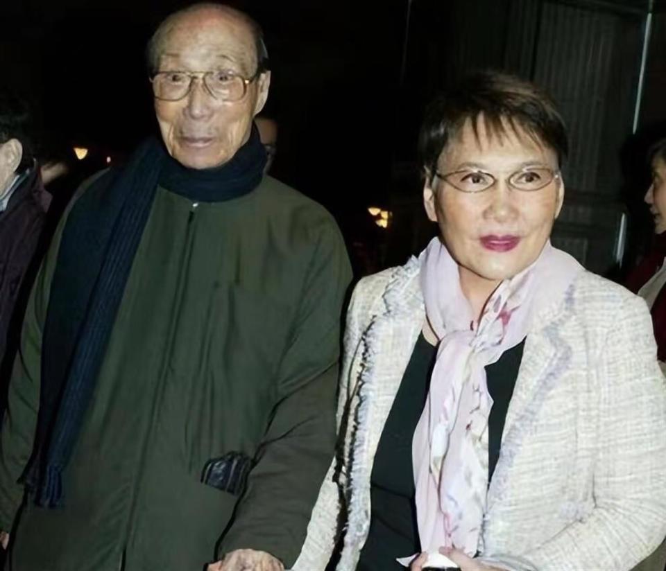 捧紅周潤發、劉德華！演藝圈大咖身亡「留下960億遺產」　4子女放棄繼承「連送終也缺席」...