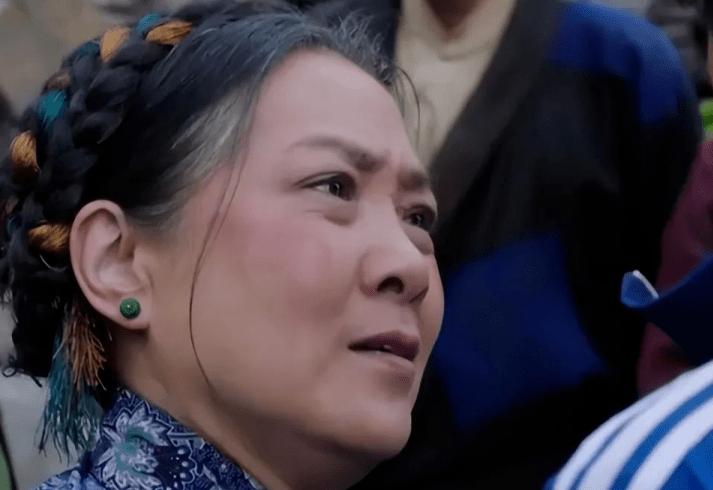 當紅時選擇結婚！65歲資深影后「嫁大15歲德國老公」不被看好　婚後「提100多次離婚」近況令人驚訝