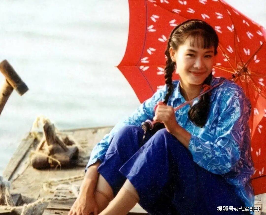 離婚後成單親媽！59歲歌后退圈「帶女兒嫁給粉絲」　多年後「被爆窮困潦倒」消失近況曝光...