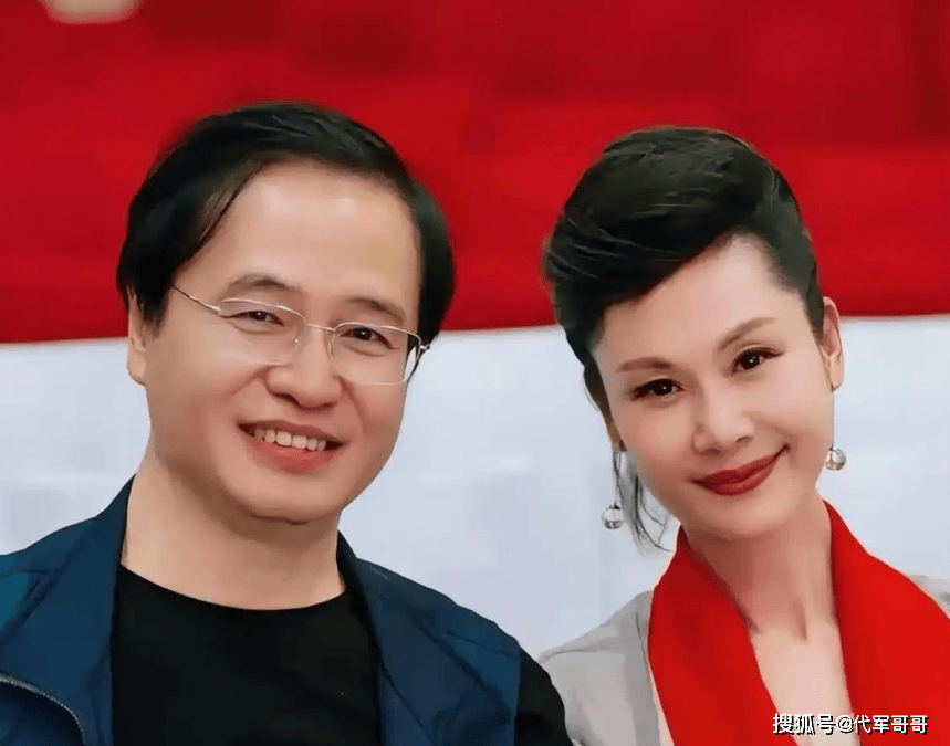 離婚後成單親媽！59歲歌后退圈「帶女兒嫁給粉絲」　多年後「被爆窮困潦倒」消失近況曝光...