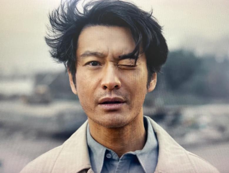 離婚Angelababy6年！48歲黃曉明「被拍到衰老長皺紋」　網一看「兩人對比狀態」愣了：差太多