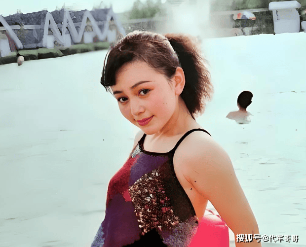 2嫁豪門離婚收場！55歲女星被爆「把父母丟在養老院」　挨轟不孝「淚曝心酸原因」網嘆：都是不得已的...