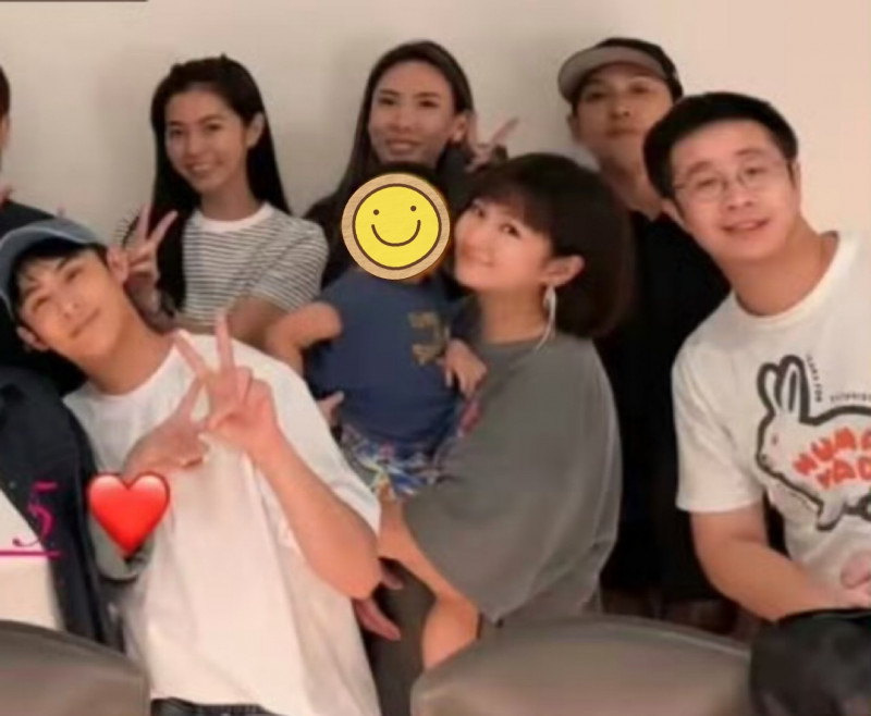 又有喜了？44歲Selina「被拍身形圓潤」遭疑懷2胎　本人「大方親自回應」粉絲全嗨翻