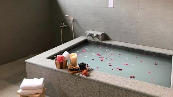 北投兩死！46歲情侶「倒在湯屋送醫不治」　他震驚「僅15秒奪命」