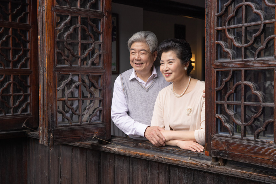 為何越來越多父母「勸子女別回家過年」？　不是親情變淡，而是「3觀念覺醒」：這才是真年味