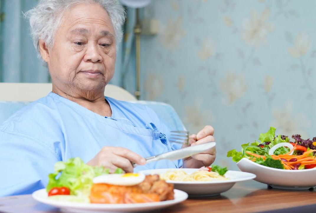 癌症不是突然出現！專家曝前半年「反覆有這些訊號」