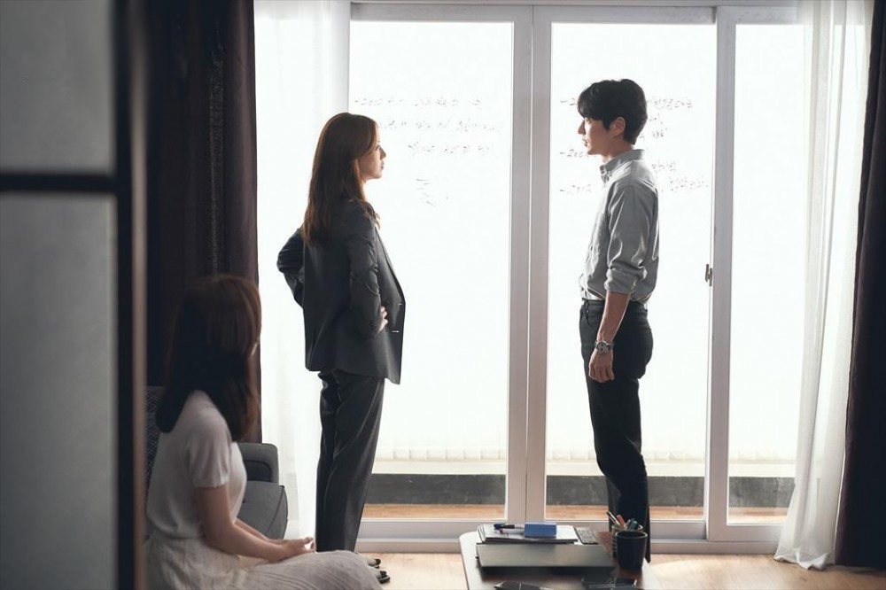 老爸來住15天「老婆擺了20天臭臉」！　過年岳父要來住「我靜靜做一事」老婆氣炸但卻無法反駁