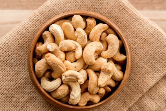 注意！醫師示警「這4種堅果」恐是膽息肉元凶：再愛吃也不行