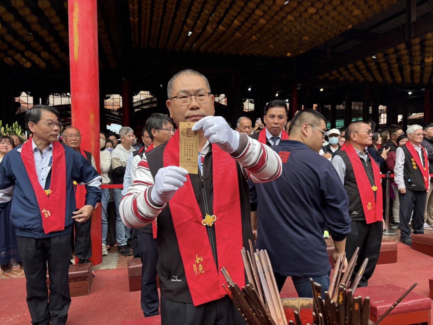快訊／南鯤鯓國運籤「名顯有意在中間」！廟方公開說明「最新運勢出爐」