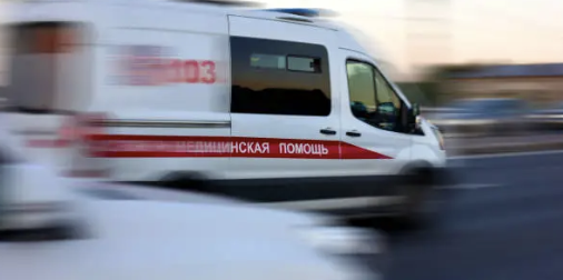 快訊／初二走春遇死劫！一家4口騎車出遊「母慘撞山壁」　搶救1小時不治「釀禍原因曝光」