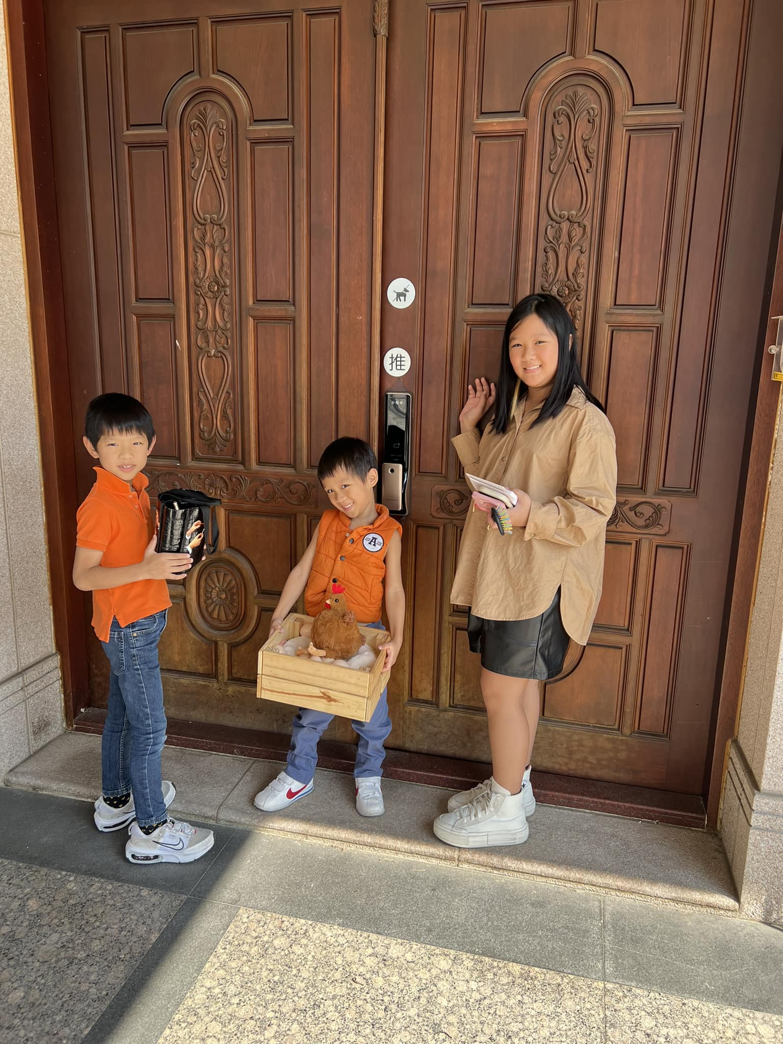 過年回娘家想包6000！女星「竟遭婆婆攔截」　當面規定「包這金額就好」一旁老公更令人傻眼