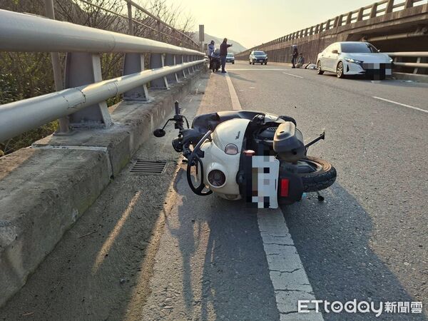 22歲女子「被發現倒臥路邊」送醫不治!警到場「驚見詭異一幕」死因曝光