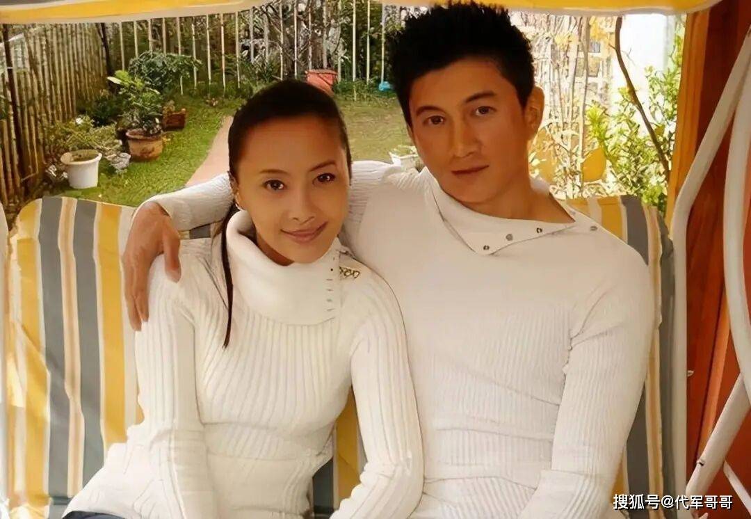 嫁吳奇隆3年就離婚！馬雅舒「二婚嫁澳洲富豪」當現成媽　曾被罵貪錢「生混血萌娃」48歲近況驚人