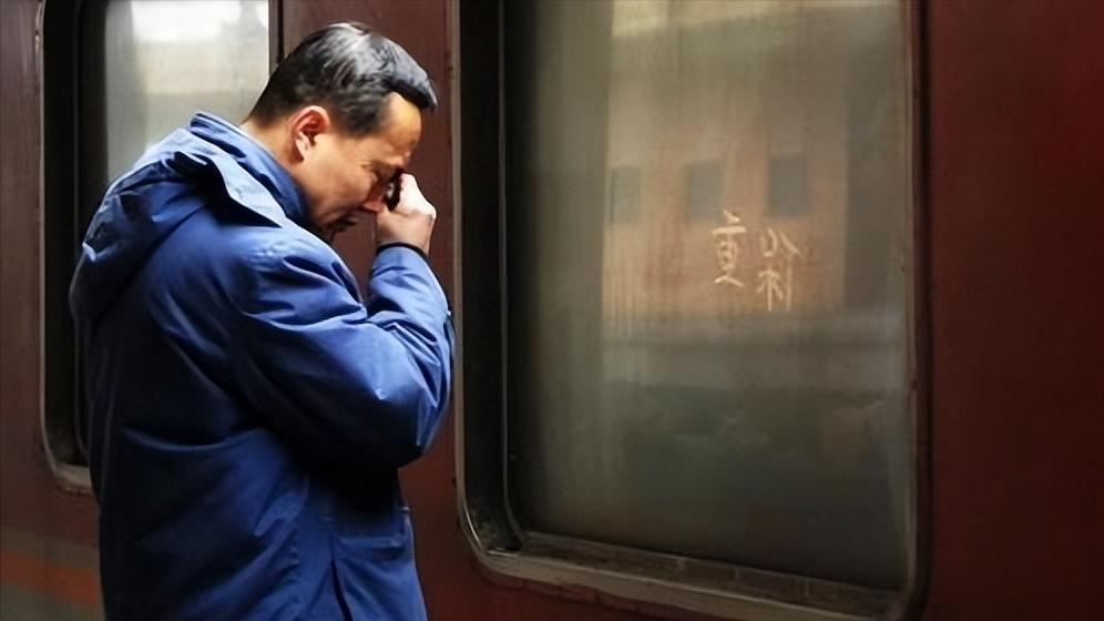 過年期間，如果「沒人找你吃飯、聚會」連電話都很少...說明3種狀況！