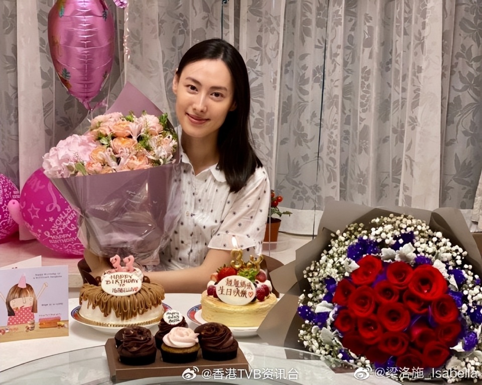 為富商生3子！女星成單親媽「春節曬20億宮廷風豪宅」　遭酸擠不進豪門「37歲卻成人生贏家」