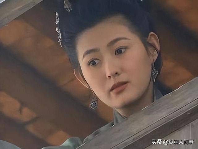 女神也崩壞？53歲大咖女星「發福認不出」　網一看「蘋果肌下垂」搖頭：好像大媽