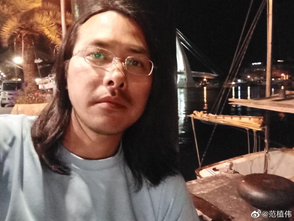 陽光影帝崩壞！他當年辜負王心凌「被罵到消失演藝圈」　54歲「蓄鬍發福變大淑」徹底認不出