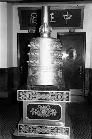 快訊／紅遍台灣！金鐘女主持「驚傳過世」他悲痛：隨先生一起去了