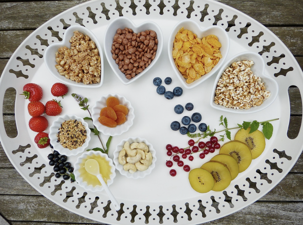 每餐不能吃太飽！研究揭「人瑞長壽4秘訣」　一關鍵「每日啟動身體修復」：不是靠保健品