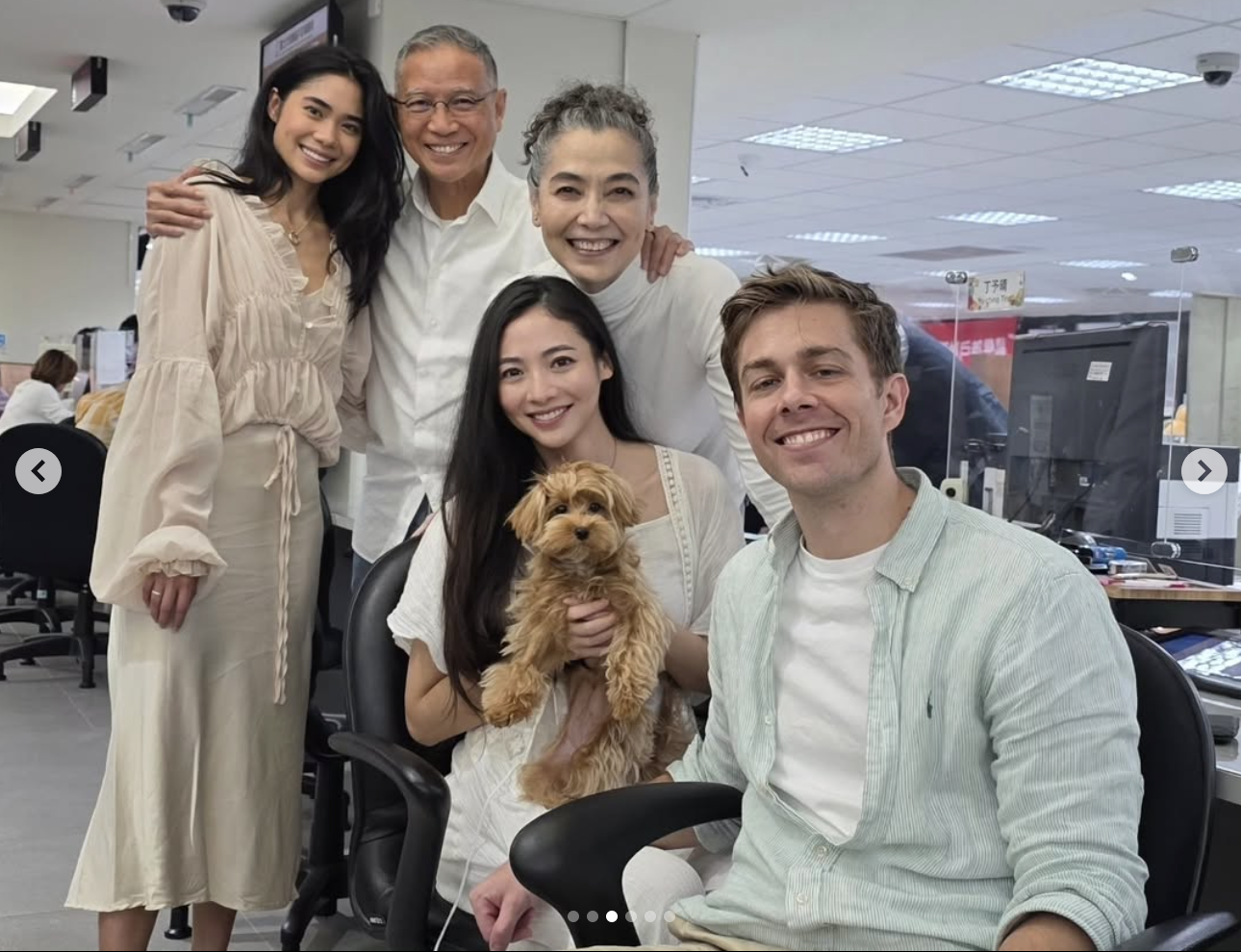 快訊/年底才悲痛送走女婿! 賴佩霞愛女「驚喜宣布結婚」全家到場見證:笑與淚並肩而行