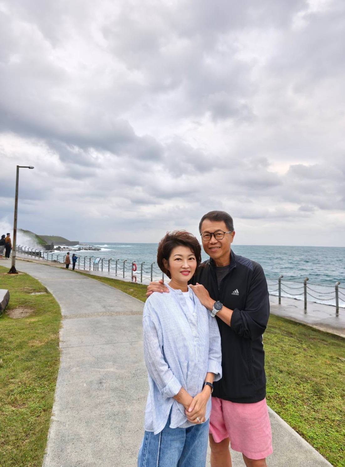 結婚28年!56歲吳中純癌逝「丈夫瘦一圈白髮暴增」 心痛揭「和妻子最後約定」:來不及實現了