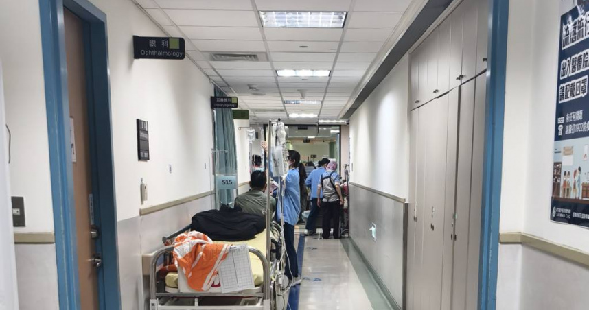 4天不睡覺！男大生「廁所一聲慘叫」倒地　母心碎拔管：「讓他走吧」