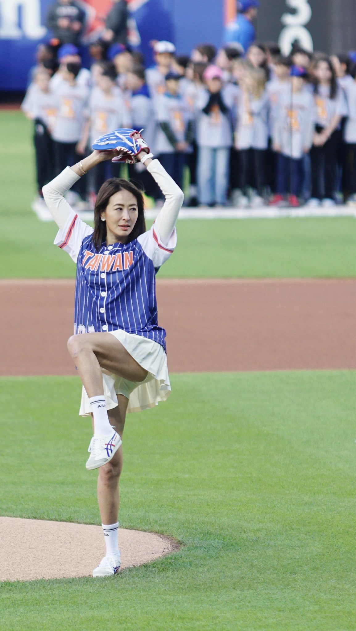 消費白色恐怖?賈永婕遭嗆「捐呼吸器求官位」 她火大反擊「接下來消費棒球」